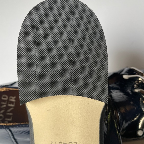 Women's Nolin2 Leather Loafer, Dark Blue - Picture 8 of 8